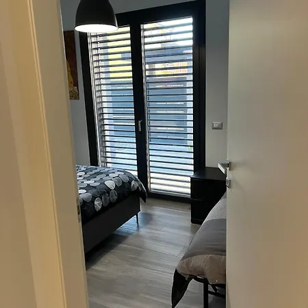 Casa Darcellas Trilocale In A4 Con Giardino Holiday home Dalmine