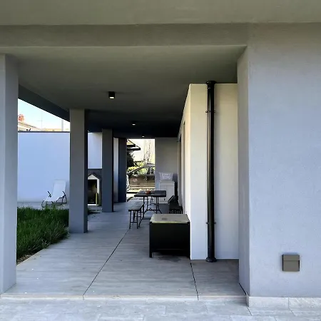 Holiday home Casa Darcellas Trilocale In A4 Con Giardino Dalmine