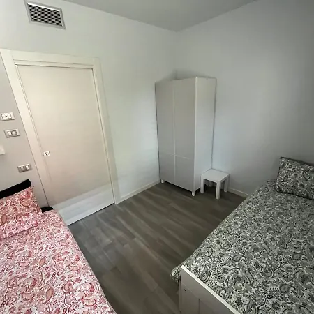 Holiday home Casa Darcellas Trilocale In A4 Con Giardino