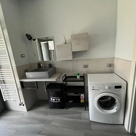 Дом отдыха Casa Darcellas Trilocale In A4 Con Giardino